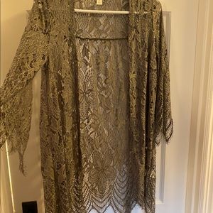 Lace Olive green sweater size small. Like new.